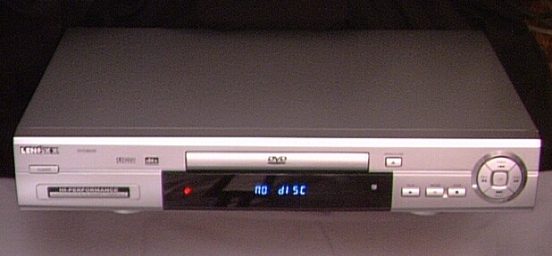 Picture of the DVD player (45kb).